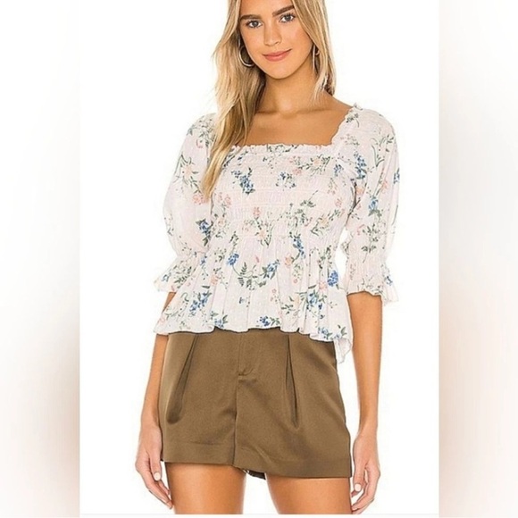 SAYLOR Clover Top Puff Sleeves Floral in Pink Sz XS - Picture 2 of 6